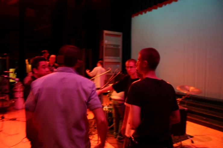 Click for original image 1170k 2048x1360