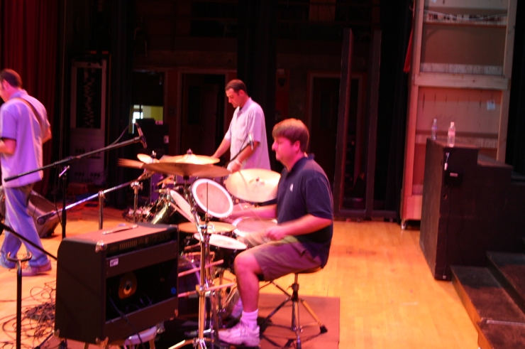 Click for original image 1453k 2048x1360