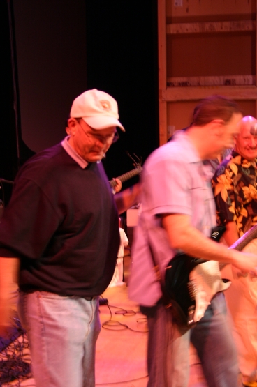 Click for original image 1045k 1360x2048