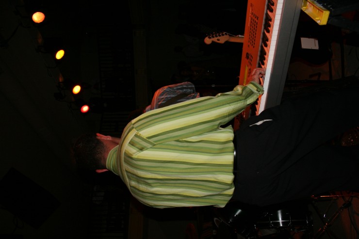 Click for original image 682k 1728x1152